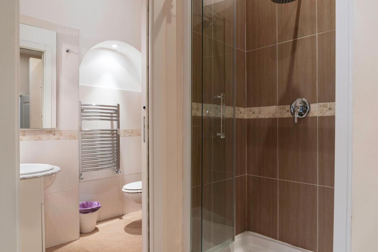 Tiberina Apartments - Rome Trastevere Ngoại thất bức ảnh